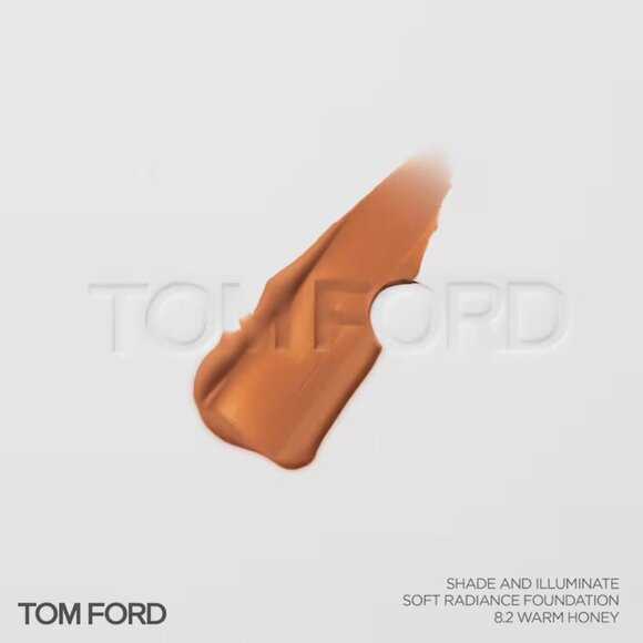 NIB Tom Ford Shade and Illuminate Soft Radiance Foundation SPF 50 8.2 Warm Honey - Picture 3 of 8